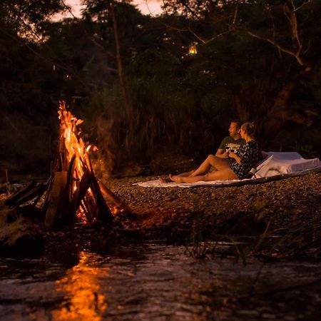 Athgira River Camping - Udawalawe Dış mekan fotoğraf