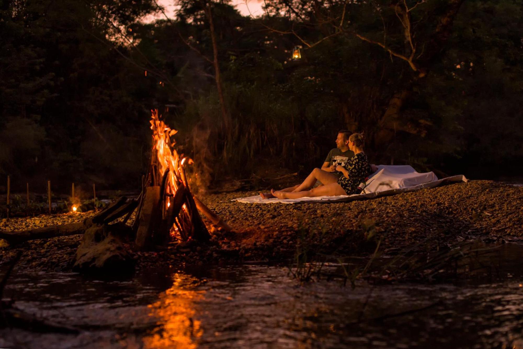 Athgira River Camping - Udawalawe Dış mekan fotoğraf